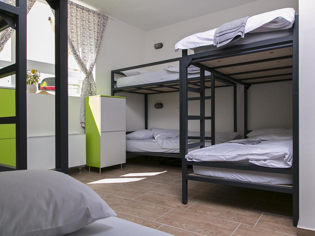 Varad INN Novi Sad Habitación foto