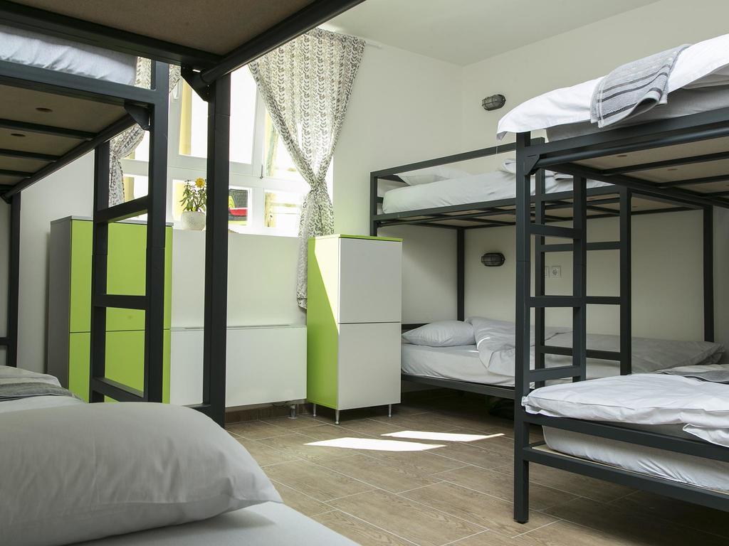 Varad INN Novi Sad Habitación foto